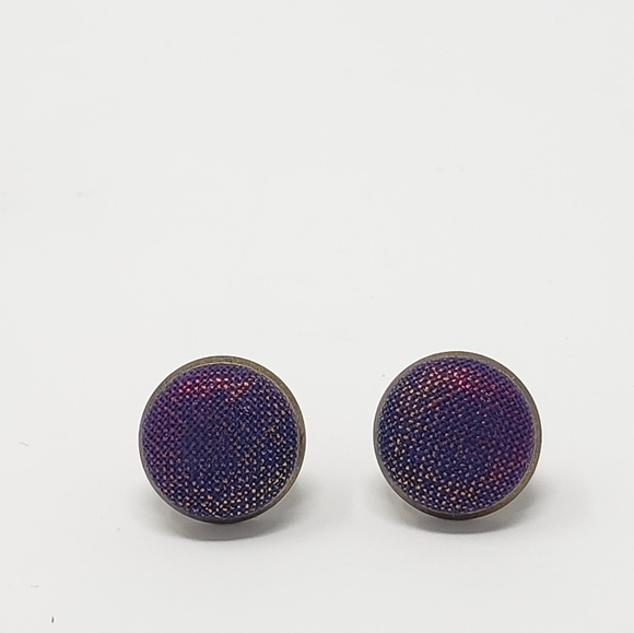 New Handmade | Iridescent Stud Earrings - Picture 1 of 4